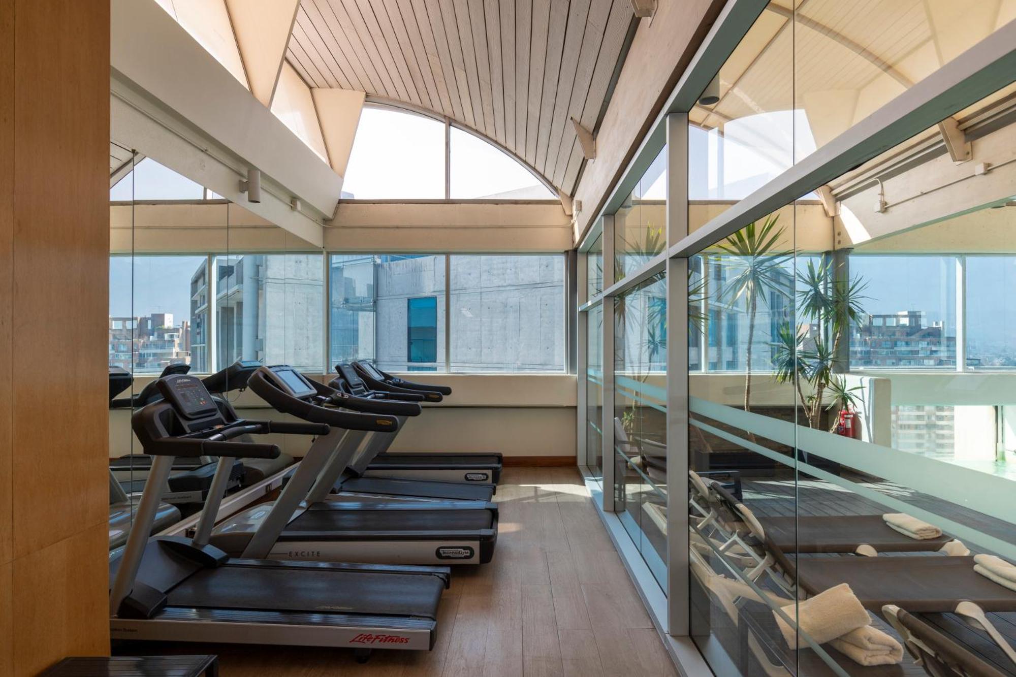Western Premier Marina Condes Santiago